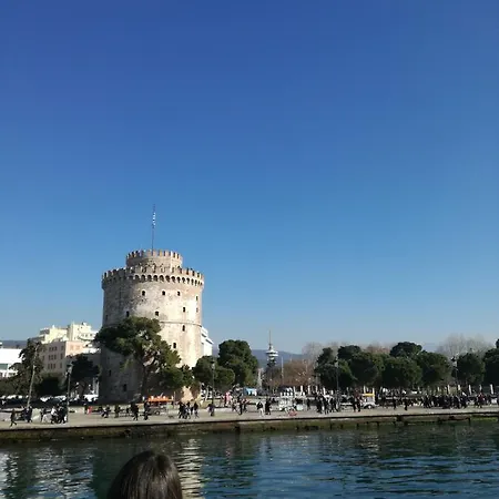Crystal Blue Apartments Four Seasons Διαμέρισμα