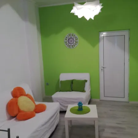 Crystal Blue Apartments Four Seasons Διαμέρισμα *